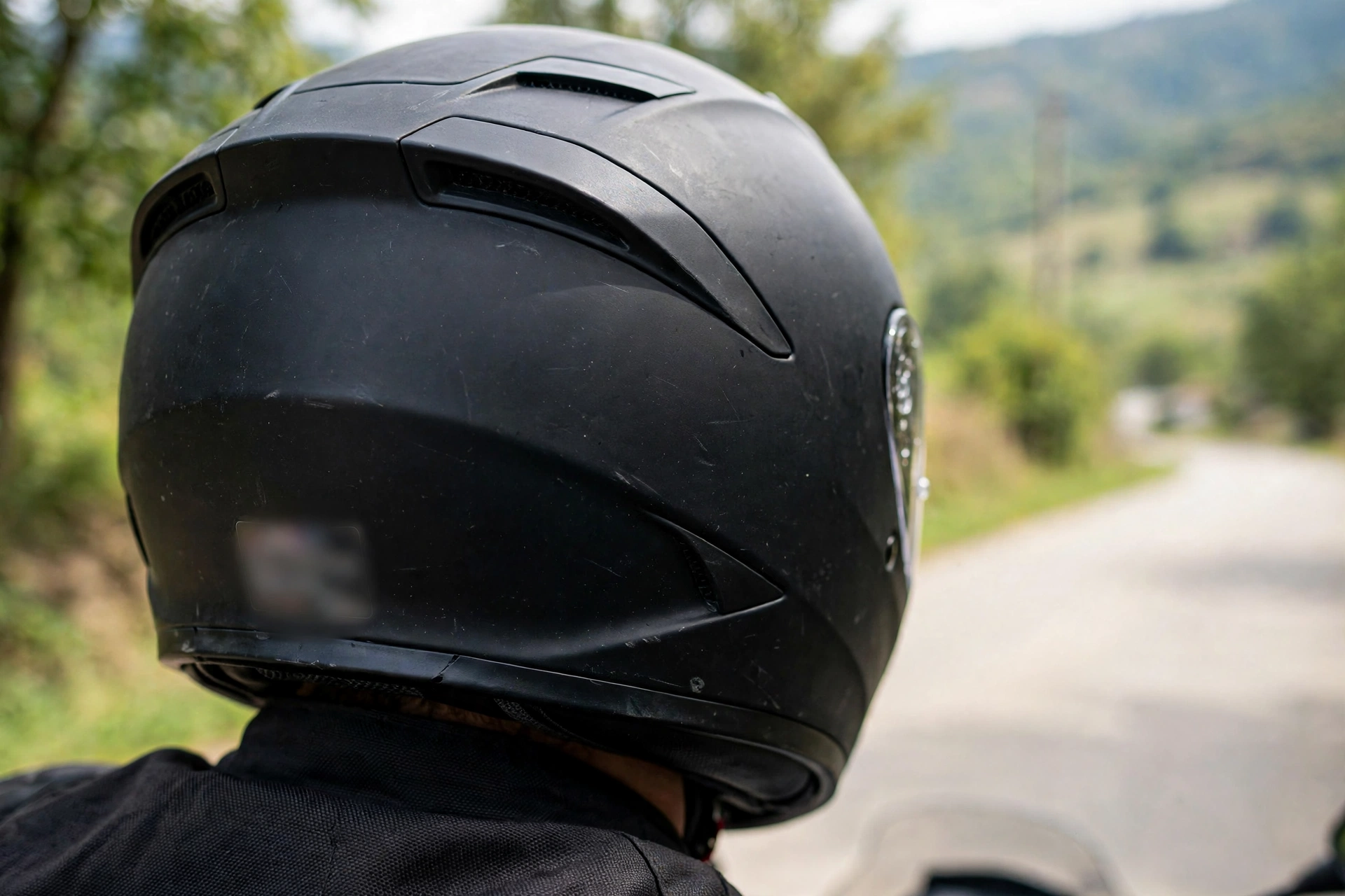 DOT approved motorcycle helmet label required in Georgia